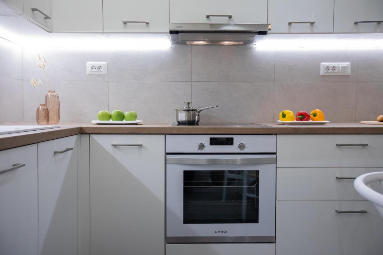 Anemelia Luxury Apartments Аргостолион Экстерьер фото